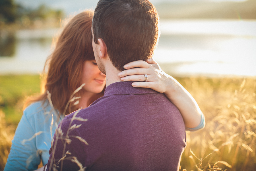 engagement ring photography