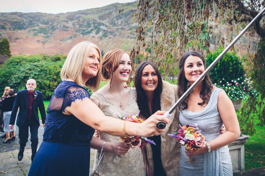 wedding selfie