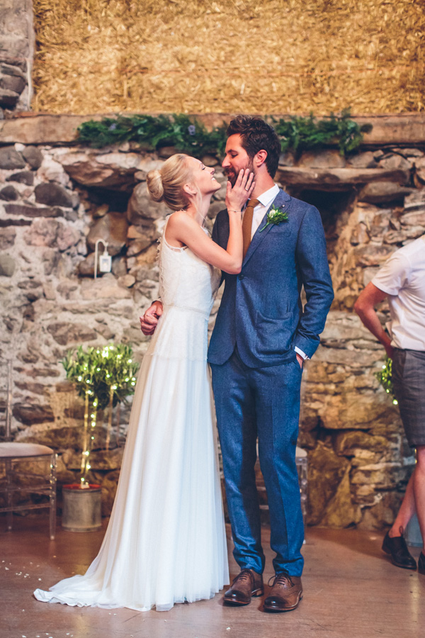 wedding kiss
